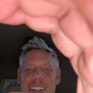 Meet your Posher, Adam